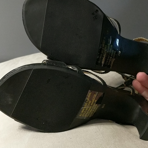 NEW Tender Tootsie open toed heels - Picture 5 of 5